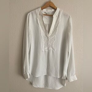 Lauren Conrad Women’s White w/ Black Polka Dots V-Neck Blouse Size Large